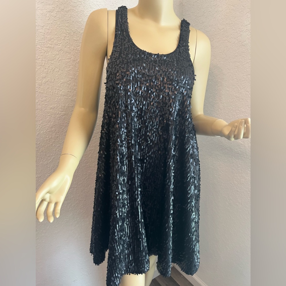 Norma Kamali Black Sequin Sleeveless Swing Dress, Sz S